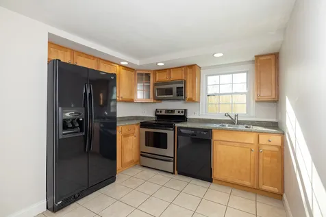 5 Carriage Hill Lane Eliot ME 03903