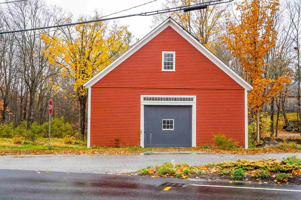 101 Main Street Francestown NH 03043