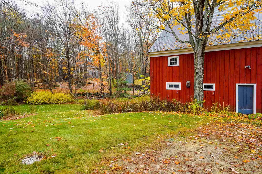101 Main Street Francestown NH 03043