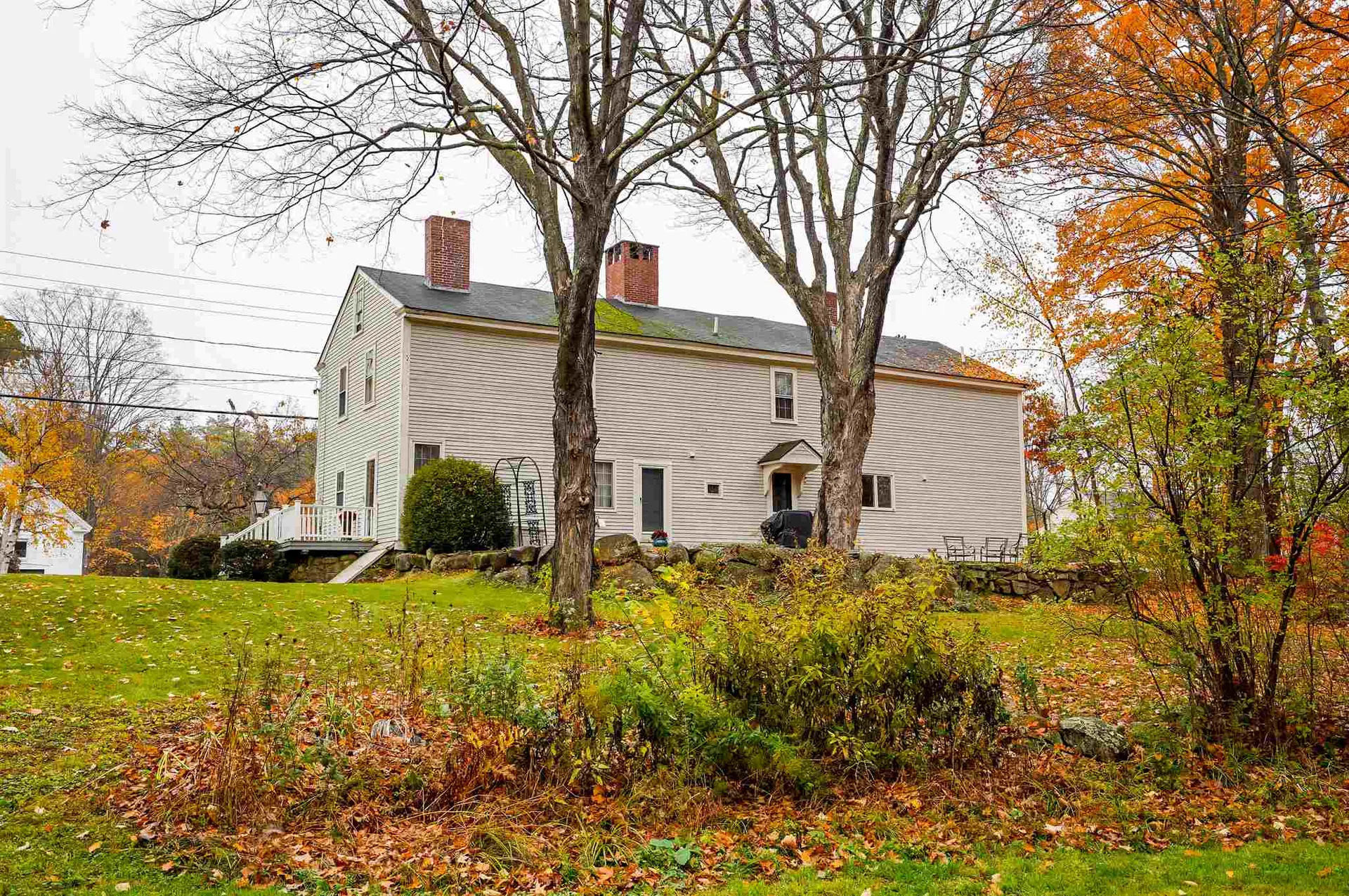101 Main Street Francestown NH 03043