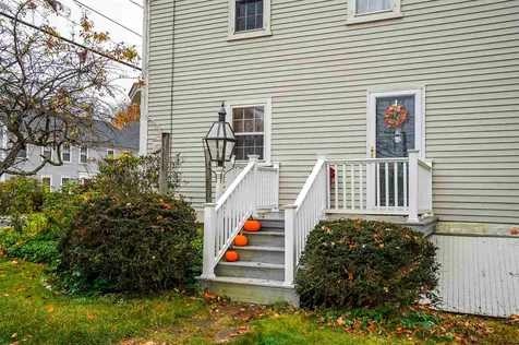 101 Main Street Francestown NH 03043