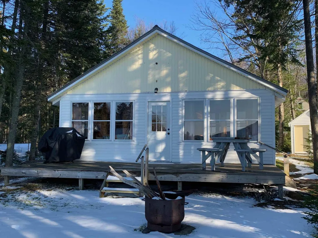 237 Beach Road Pittsburg NH 03592