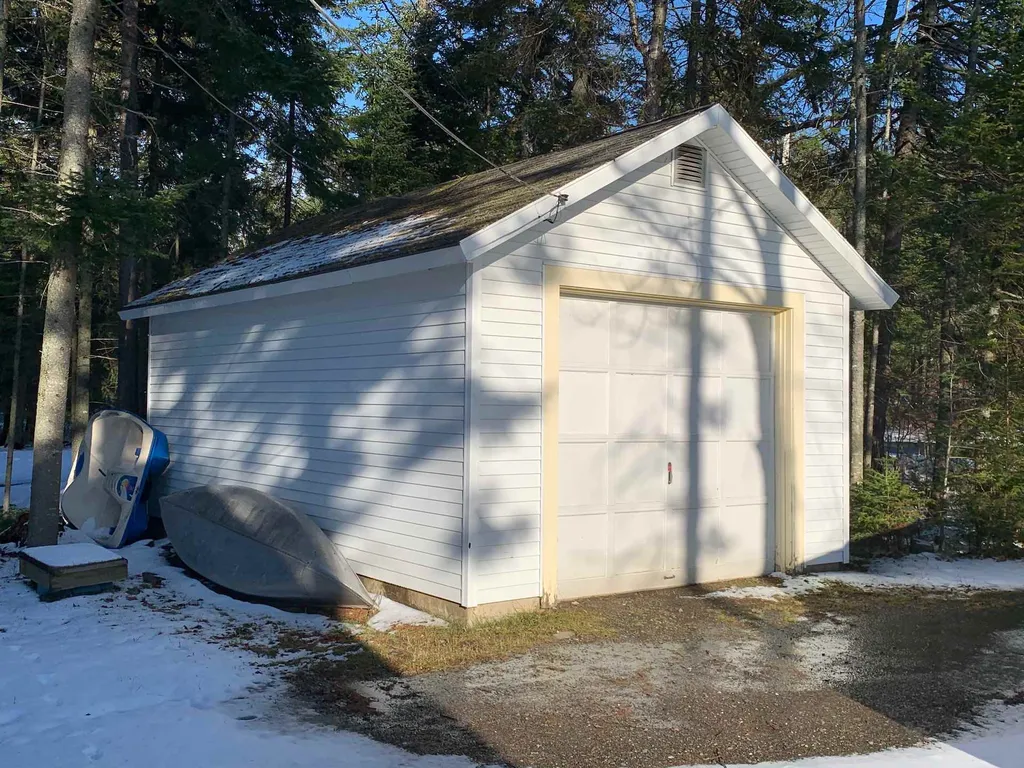 237 Beach Road Pittsburg NH 03592