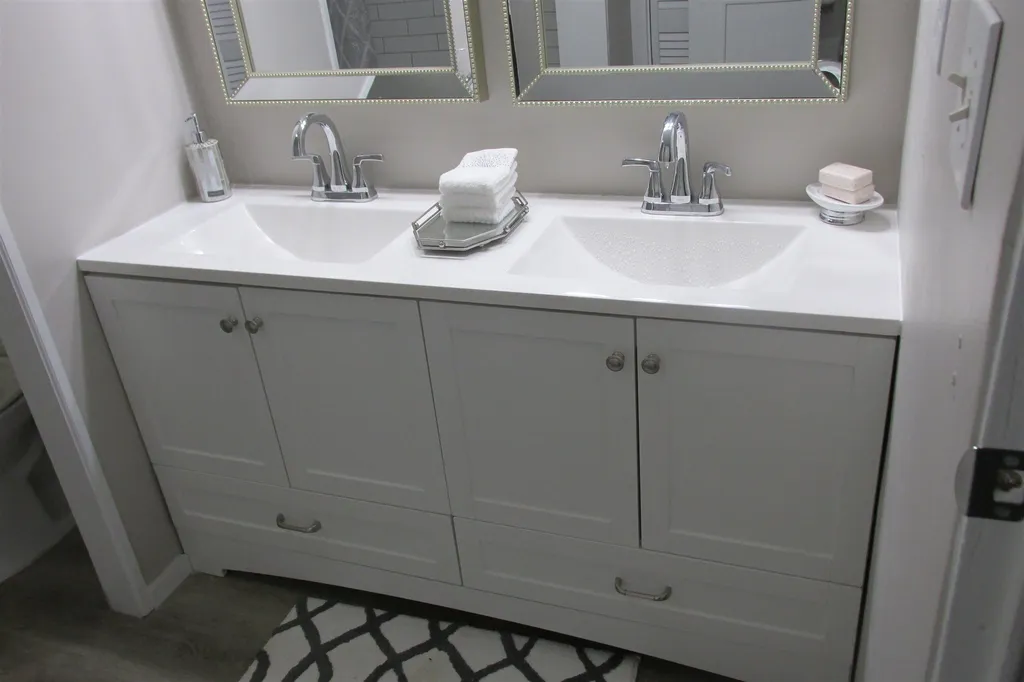 59 Adams Avenue Seabrook NH 03874