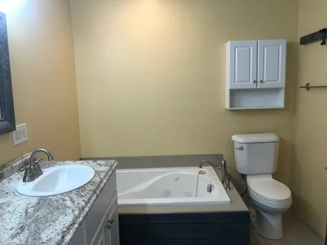 31 Whitehall Road Hooksett NH 03106