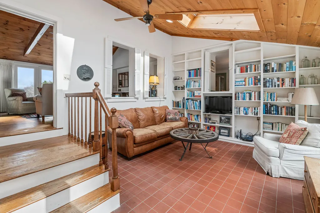 183 Youngs Hill Road Sunapee NH 03782
