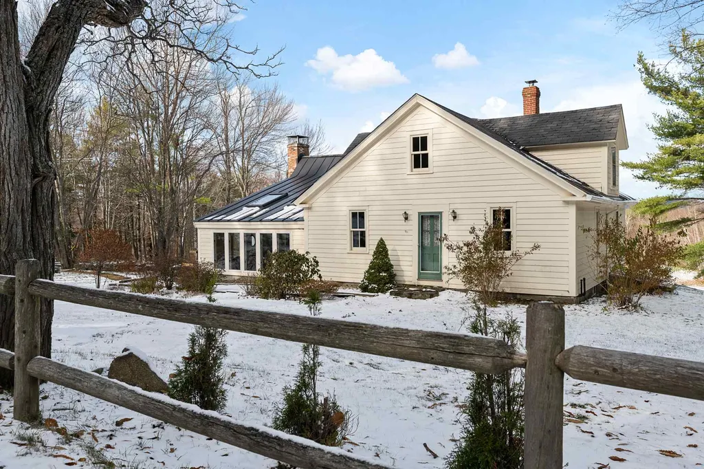183 Youngs Hill Road Sunapee NH 03782