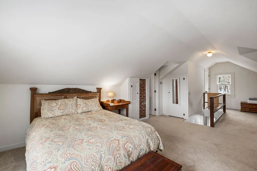 183 Youngs Hill Road Sunapee NH 03782