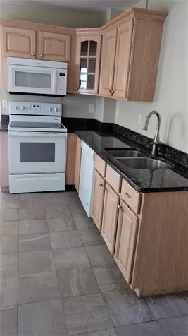 173 Queen City Avenue Manchester NH 03101