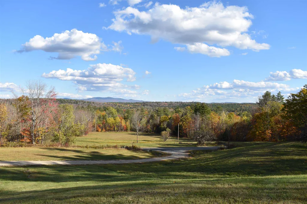 134 & 135 Goss Road Hanover NH 03755