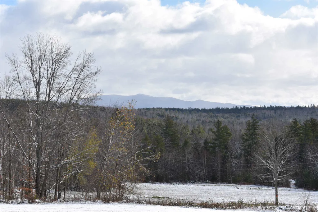 134 & 135 Goss Road Hanover NH 03755