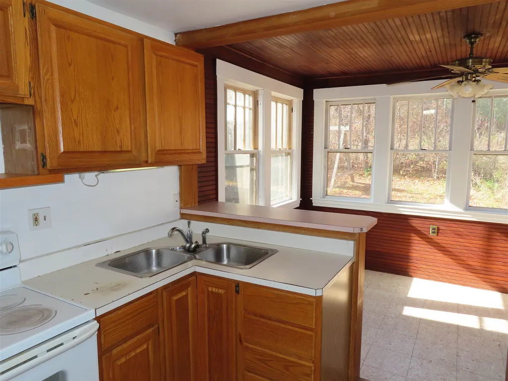 208 Gilsum Street Keene NH 03431