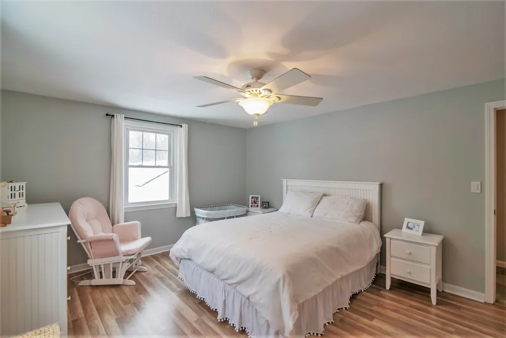 8 Country Club Lane Plaistow NH 03865