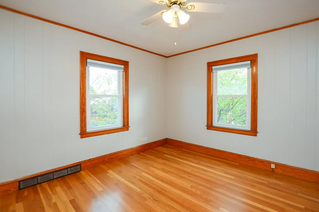 32 Gilman Street Nashua NH 03060
