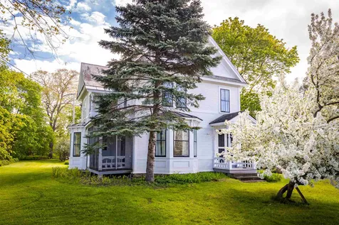 161 Harbor Road Shelburne VT 05482