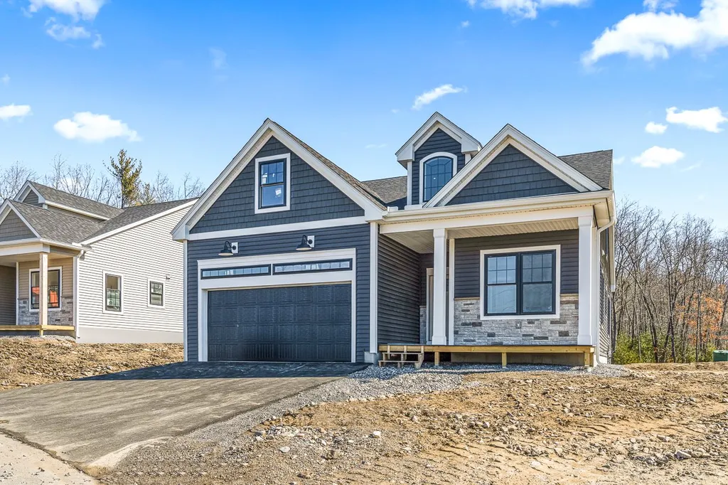 18 Del Ray Drive Windham NH 03087
