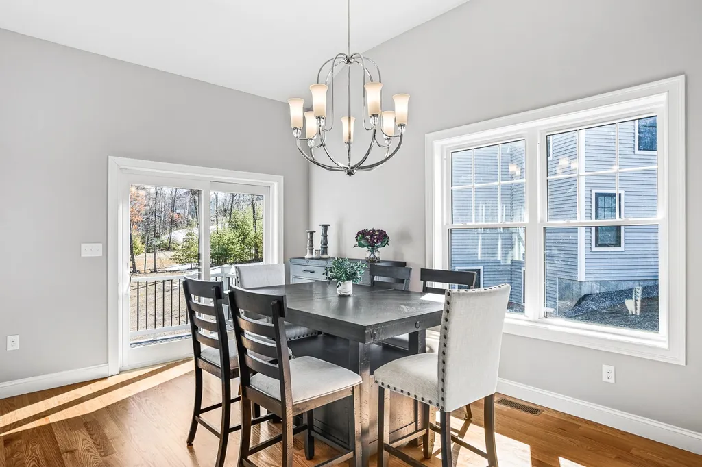 18 Del Ray Drive Windham NH 03087