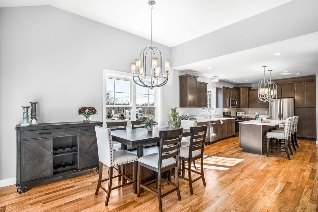 18 Del Ray Drive Windham NH 03087