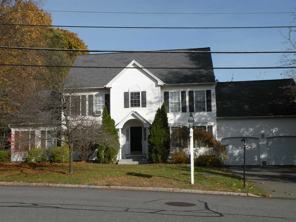 1215 Union Street Manchester NH 03104