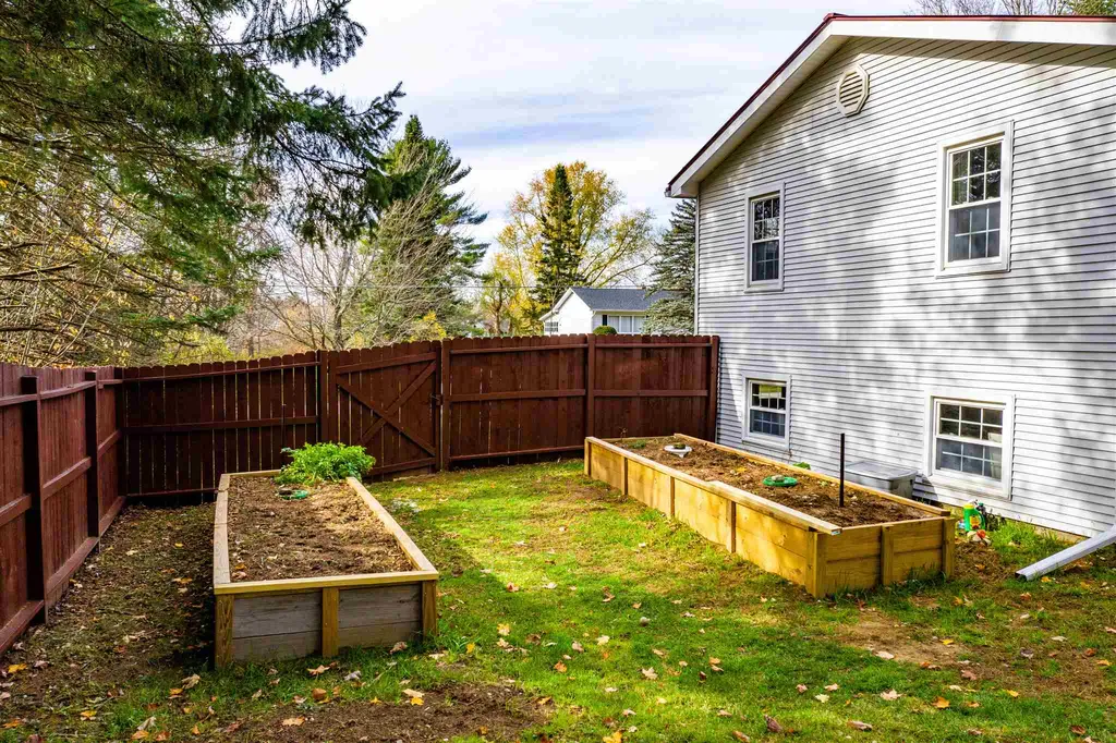 9 Griswold Street Jericho VT 05465