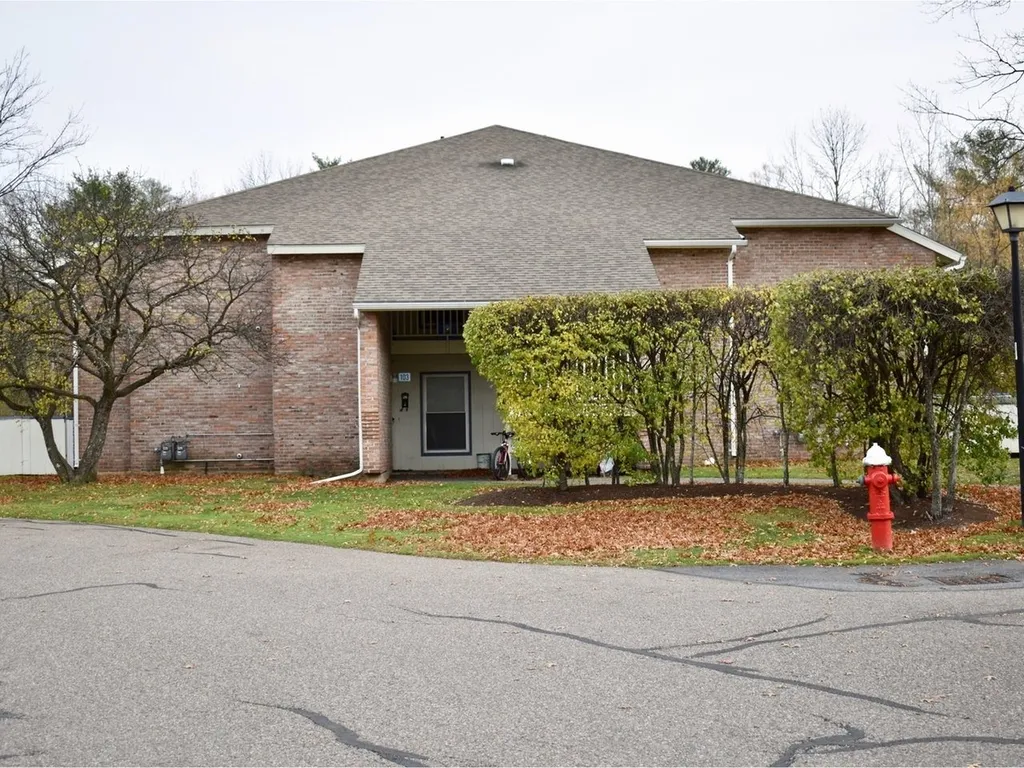 80 Ledgewood Circle Burlington VT 05401