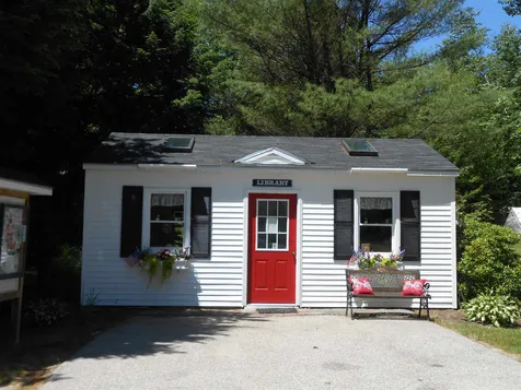 27 Birch Hill Estates Road Wolfeboro NH 03894