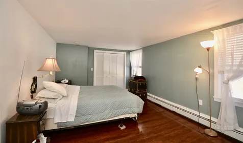 1462 King Hill Road New London NH 03257