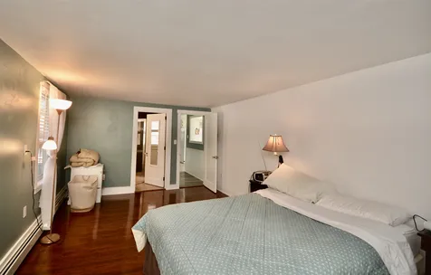 1462 King Hill Road New London NH 03257