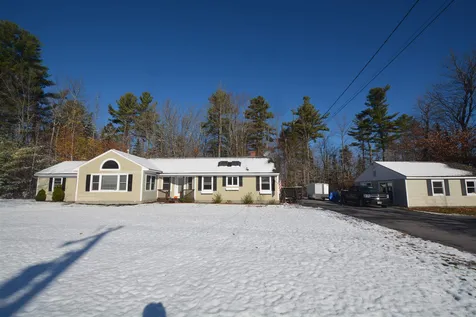 1462 King Hill Road New London NH 03257