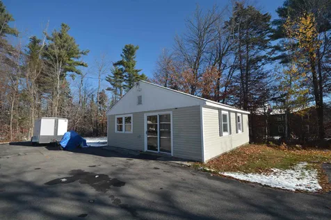 1462 King Hill Road New London NH 03257