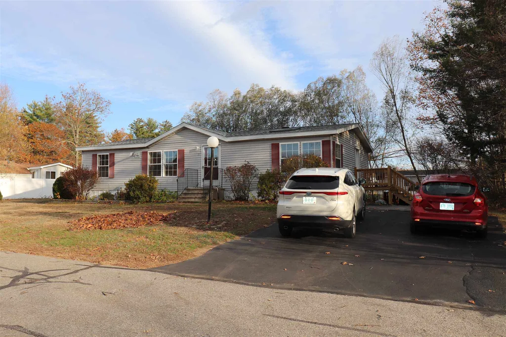 15 Georgia Pine Lane Farmington NH 03835