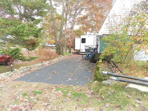 7 Hillcrest Drive Merrimack NH 03054