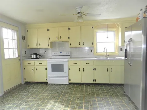 7 Hillcrest Drive Merrimack NH 03054