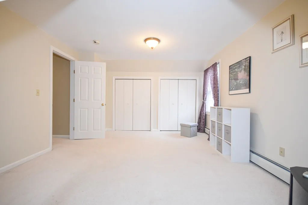 28 Clover Lane Barrington NH 03825