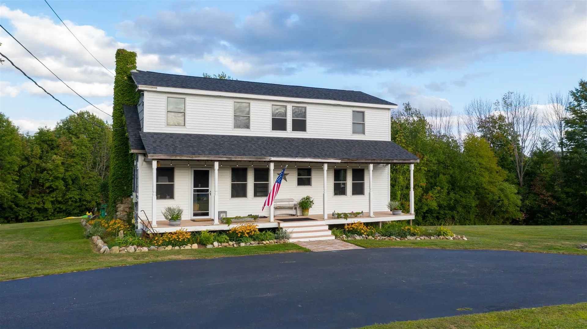 59 Woodhill Road Bow NH 03304