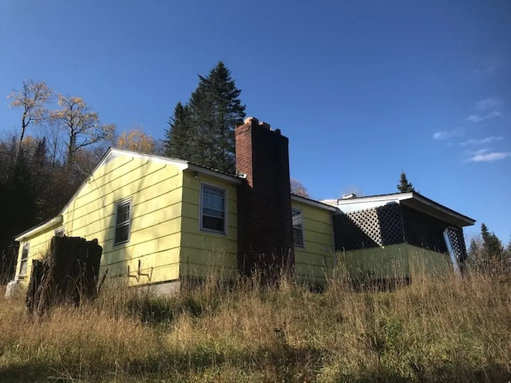 4927 Maplewood Road Corinth VT 05039