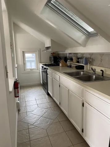 60 Lakeview Terrace Burlington VT 05401