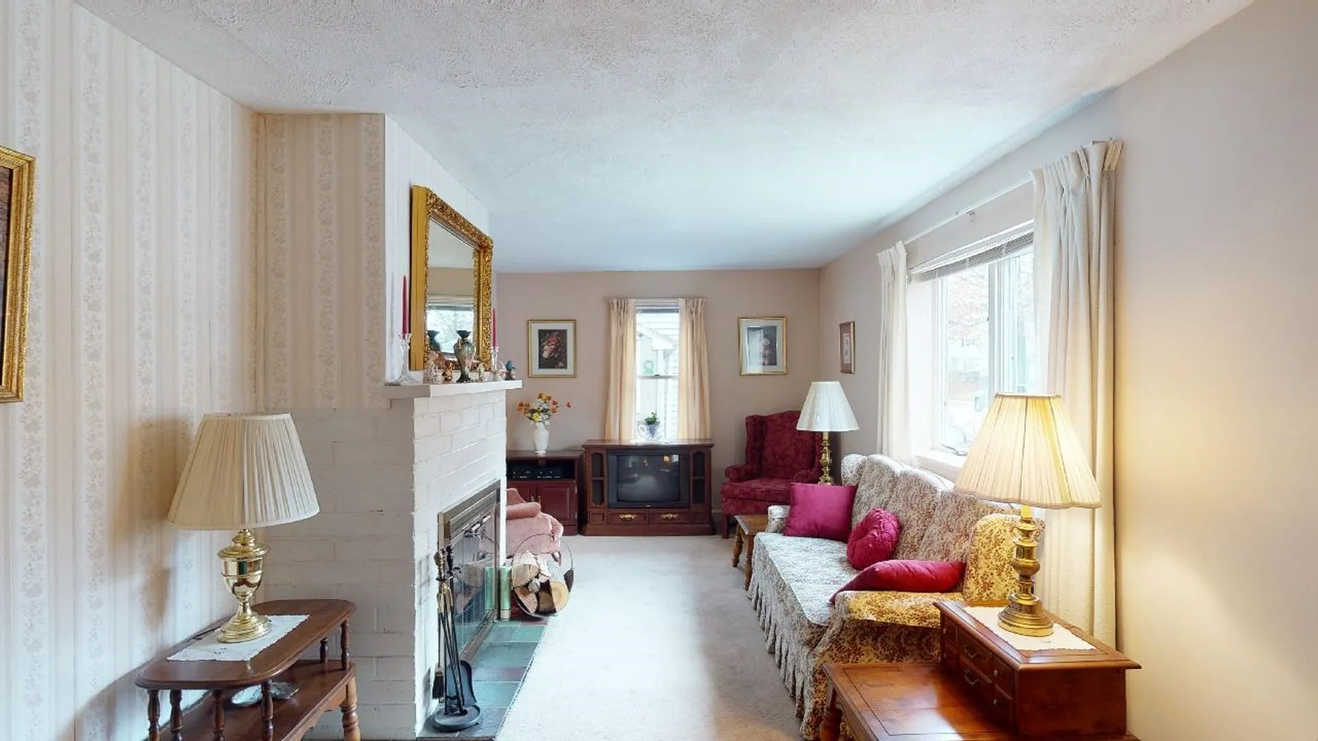 71 Woodbury Road Burlington VT 05408