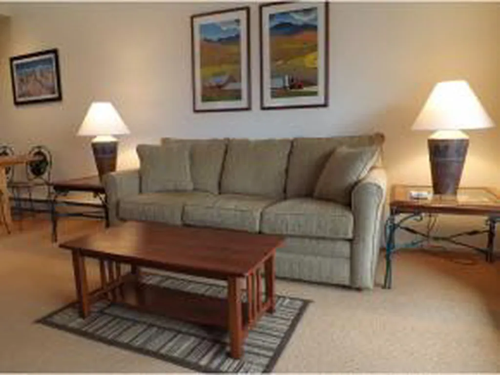 6 Mountainside Drive Warren VT 05674