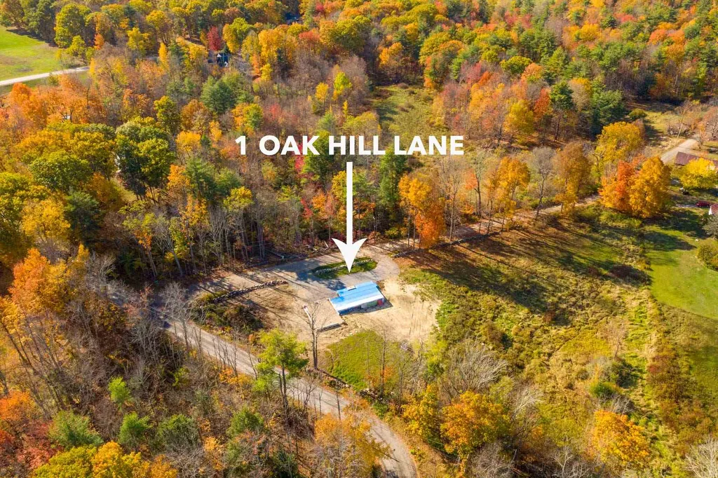 1 Oak Hill Lane Epping NH 03042