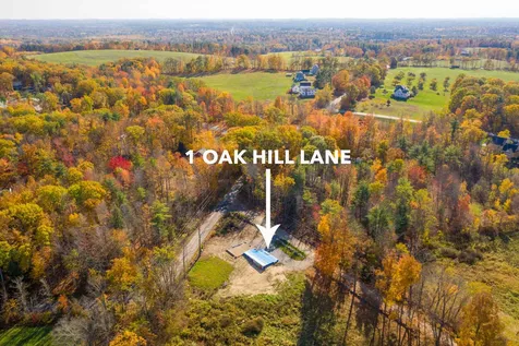 1 Oak Hill Lane Epping NH 03042