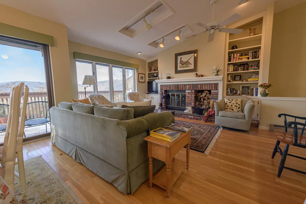 443 Alden Partridge Road Hartford VT 05059