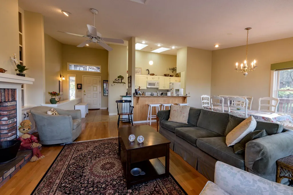 443 Alden Partridge Road Hartford VT 05059