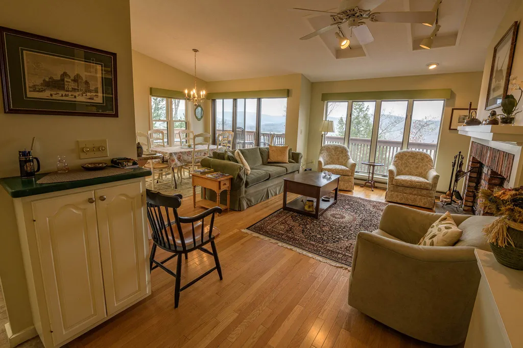 443 Alden Partridge Road Hartford VT 05059