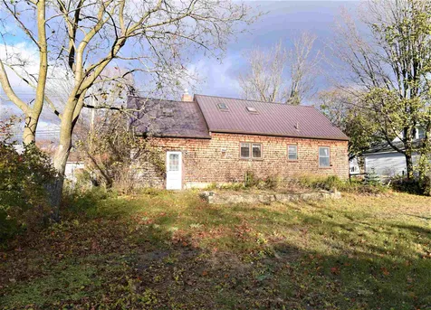 102 Iroquois Avenue Essex VT 05452