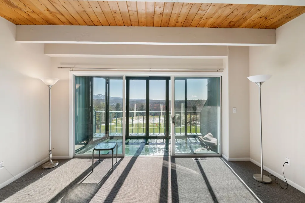 73 Tonset Slope Sunapee NH 03782