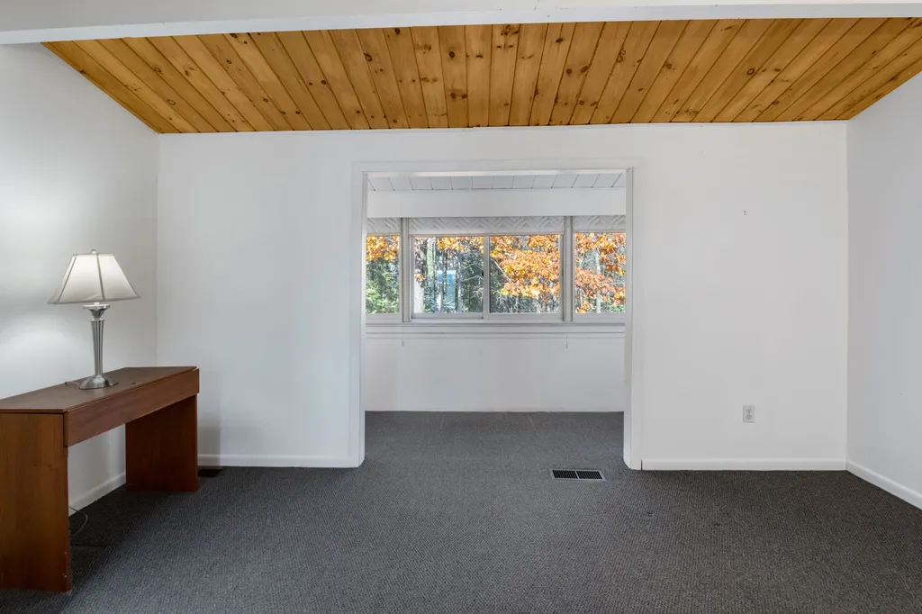 73 Tonset Slope Sunapee NH 03782