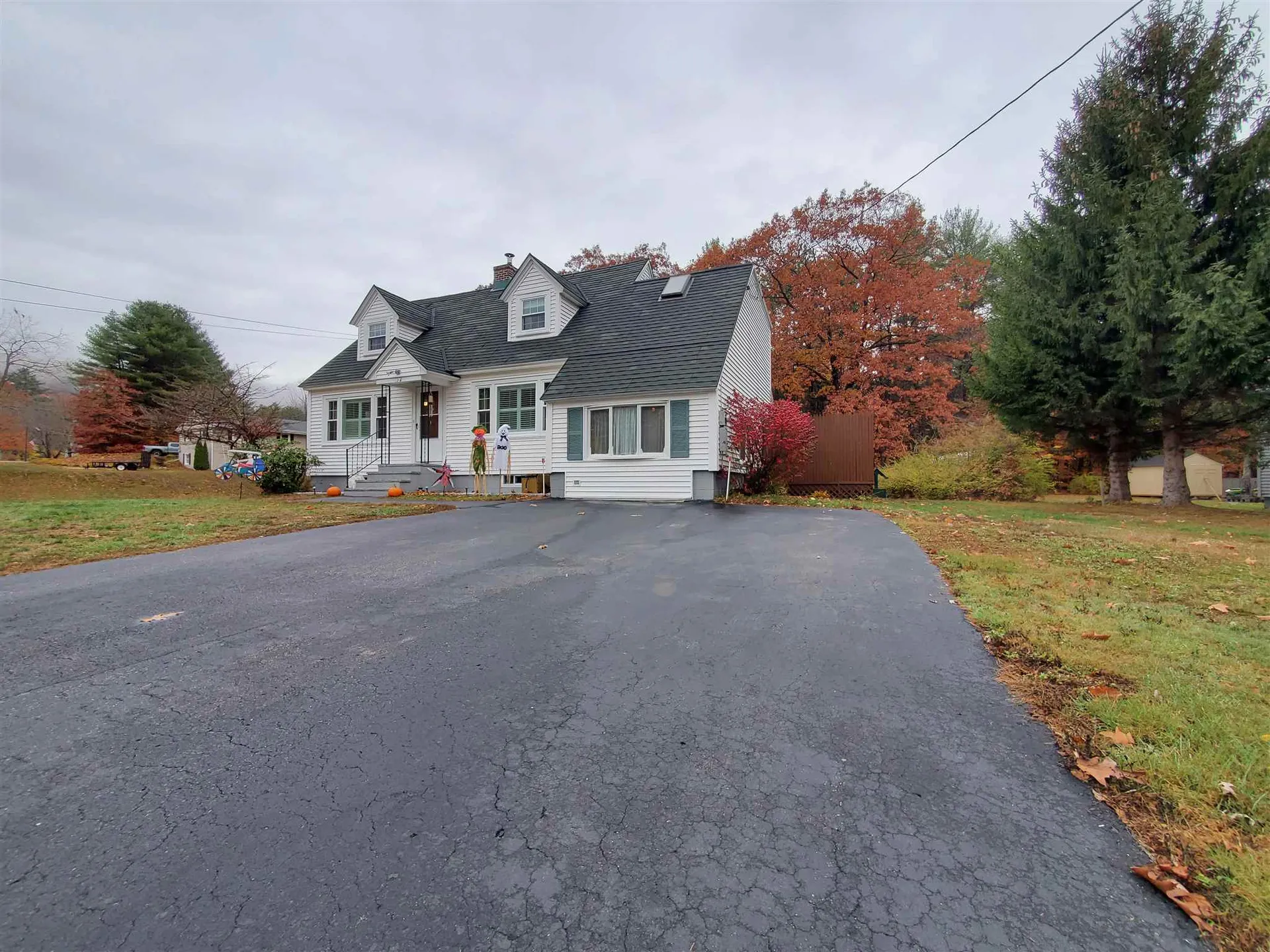 152 New Chester Road Hill NH 03243