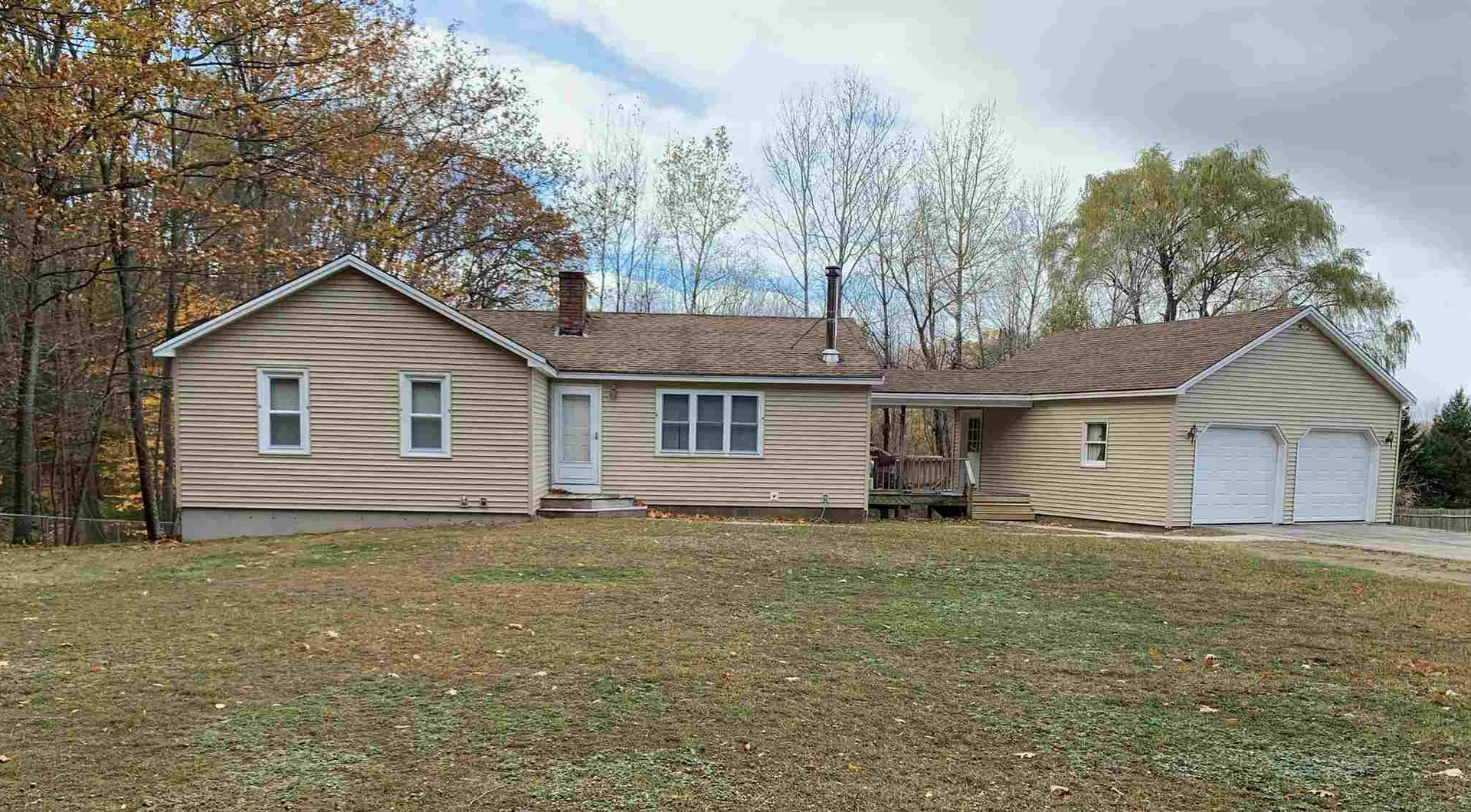 11 Royal Range Road Sandown NH 03873