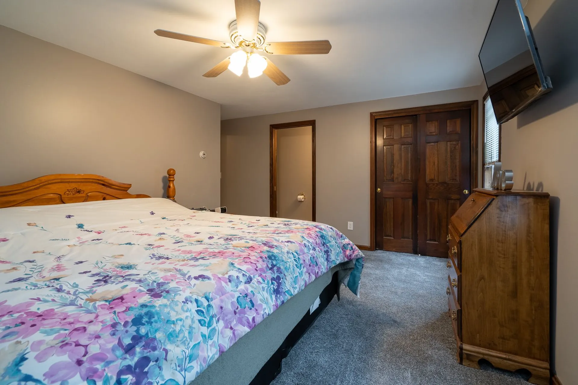 11 Royal Range Road Sandown NH 03873